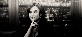 Tumblr lnzkycigET1qmyvlfo1 500
